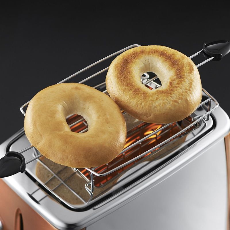 Electronice si Electrocasnice - Electrocasnice bucatarie - Preparare paine - Sandwich-maker - Prajitor de paine Russell Hobbs Luna, 2 fante, prajire rapida 55%, gratar chifle, tava firimituri detasabila, cupru - Infinity.ro