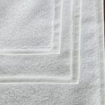 Casa si Gradina - Textile si covoare - Textile baie - Prosoape - Prosop baie pentru picioare Kotonia Home Hotel, 50x70 cm, 100% Bumbac, 50x70 cm, 850 g/mp, alb - Infinity.ro