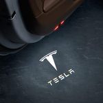 Auto si Moto - Electrice auto - Iluminare si semnalizare - Lumini ambientale - Lampi Portiere Auto TESLA, Holograma LED cu LOGO, Compatibile cu Model S, Model X, Model 3, Model Y - Infinity.ro