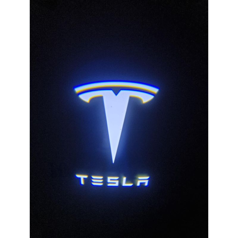 Auto si Moto - Electrice auto - Iluminare si semnalizare - Lumini ambientale - Lampi Portiere Auto TESLA, Holograma LED cu LOGO, Compatibile cu Model S, Model X, Model 3, Model Y - Infinity.ro