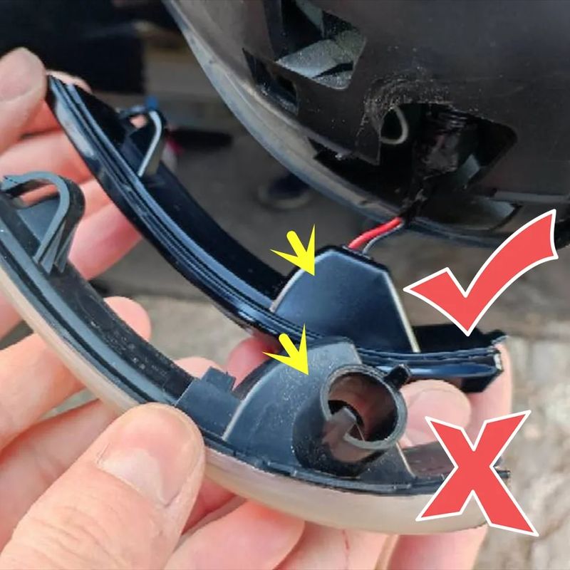 Auto si Moto - Piese auto si accesorii - Caroserie - Faruri, stopuri si proiectoare - Semnalizari Led Dinamice Oglinda Ford Focus 2 MK2 2008-2010, Focus 3 MK3 2011-2018, Mondeo MK4 2010-2014 - Infinity.ro