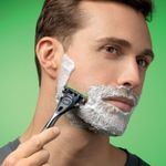 Ingrijire personala si Cosmetice - Aparate & accesorii ingrijire personala - Aparate de ras si tuns - Aparate de ras clasice - Aparat De Ras Wilkinson Sword Hydro 3 Pentru Barbati, Maner De Ras + 5 Lame De Ras, Rezervoare De Gel Hidratant - Infinity.ro