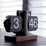 Casa si Gradina - Decoratiuni - Ceasuri - Ceas de birou retro flip mecanic, design vintage, baza din lemn de nuc, silentios, afisaj mare - Infinity.ro
