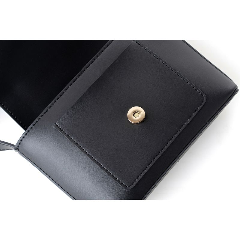 Fashion, accesorii si bijuterii - Femei - Accesorii femei - Genti si rucsacuri femei - Geantă crossbody Lucky Bees, piele, 5 x 20 x 15 cm, negru, 946VNC1163 - Infinity.ro