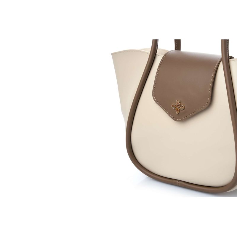 Fashion, accesorii si bijuterii - Femei - Accesorii femei - Genti si rucsacuri femei - Geantă de umăr Lucky Bees, piele, 11 x 35 x 23 cm, crem și bej-cenușiu, 671LKB2143 - Infinity.ro