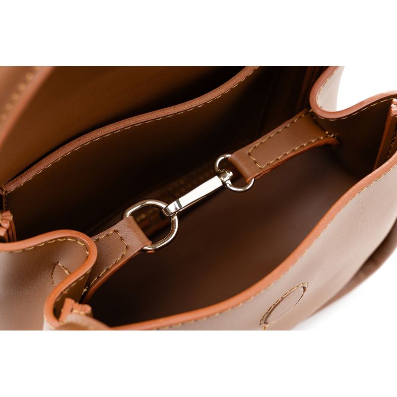 Fashion, accesorii si bijuterii - Femei - Accesorii femei - Genti si rucsacuri femei - Geantă Lucky Bees, piele, 9 x 19 x 15 cm, tan, 946VNC1118 - Infinity.ro