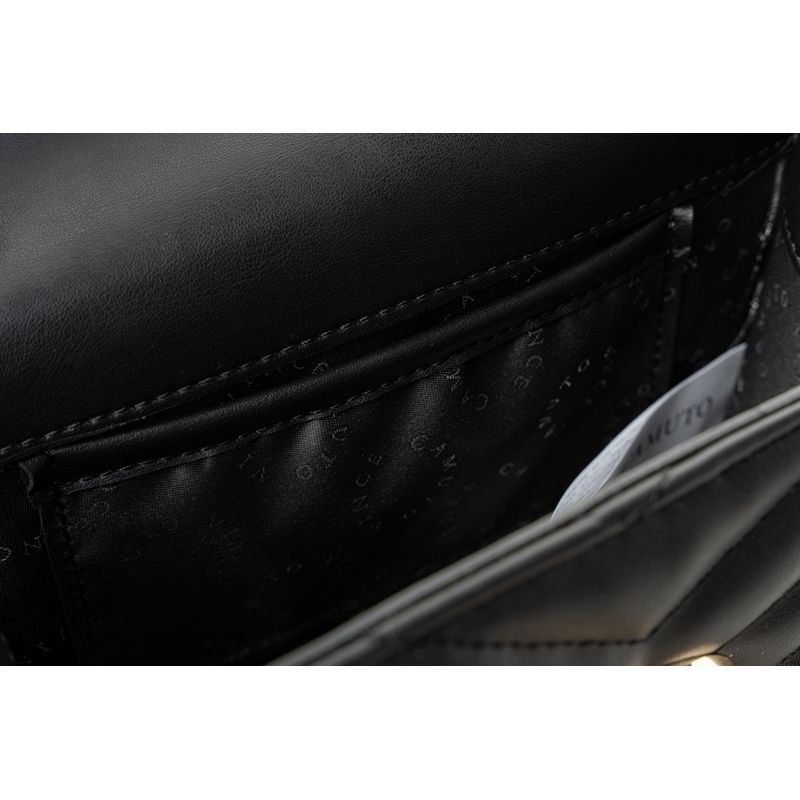 Fashion, accesorii si bijuterii - Femei - Accesorii femei - Genti si rucsacuri femei - Geantă de umăr Lucky Bees, piele, 9 x 21 x 12 cm, negru, 946VNC1203 - Infinity.ro