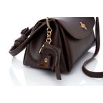 Fashion, accesorii si bijuterii - Femei - Accesorii femei - Genti si rucsacuri femei - Geantă de umăr Lucky Bees, piele, 11 x 22 x 12 cm, maro, 671LKB2146 - Infinity.ro
