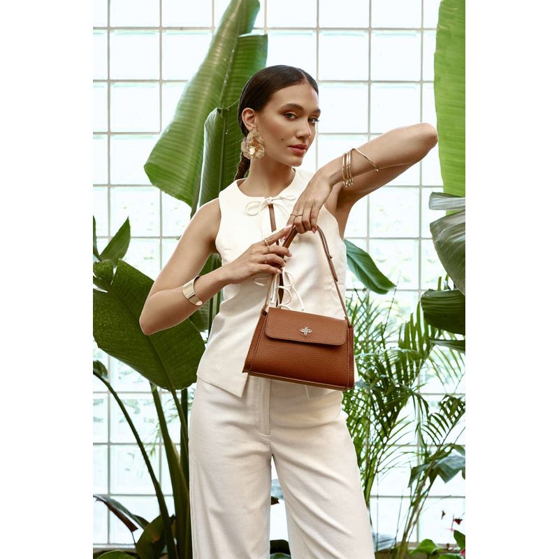 Fashion, accesorii si bijuterii - Femei - Accesorii femei - Genti si rucsacuri femei - Geantă de umăr Lucky Bees, piele, 10 x 23 x 15 cm, tan, 671LKB2142 - Infinity.ro