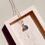 Fashion, accesorii si bijuterii - Femei - Bijuterii femei - Coliere femei - Colier oțel Heliophilia, oțel inoxidabil, bleumarin/auriu, 426OPL1142 - Infinity.ro