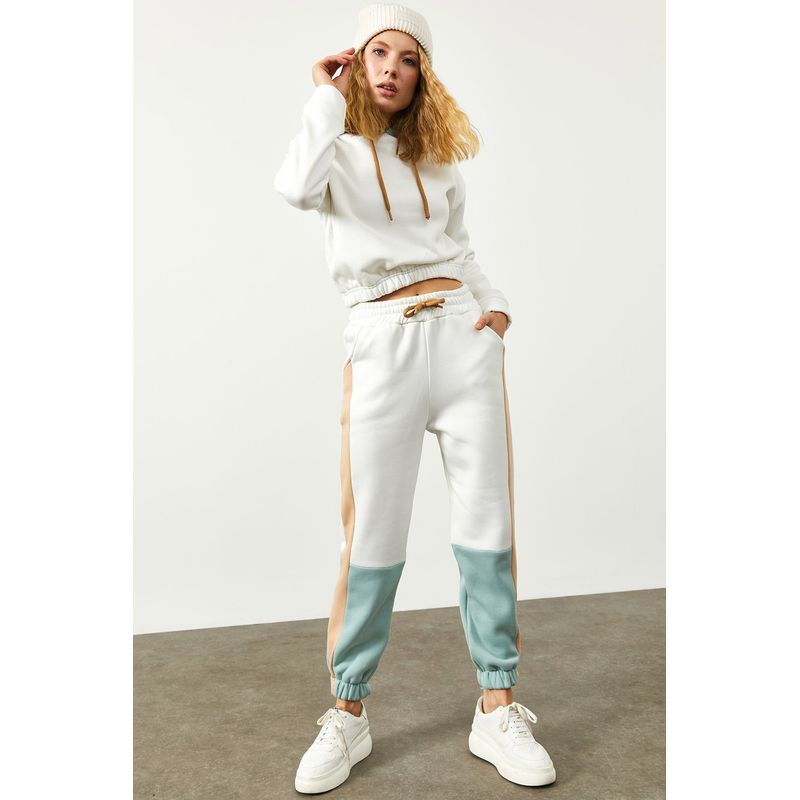 Fashion, accesorii si bijuterii - Femei - Imbracaminte femei - Costume si compleuri femei - Set pantaloni trening femei Jumeon, 70% bumbac și 30% poliester, alb, 215XHN1520 - 40 - Infinity.ro