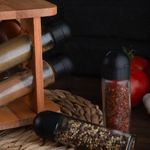 Casa si Gradina - Bucatarie si vesela - Organizare si depozitare bucatarie - Borcane si capace - Set borcane condimente (9 bucăți) Hermia, lemn, 3.5 x 3.5 x 15 cm, natural, 949FRB1249 - Infinity.ro