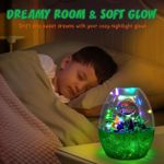 Casa si Gradina - Corpuri si surse de iluminat - Veioze si lampi - Lampi de veghe - Lumina de noapte in forma de terariu cu dinozauri si accesorii pentru o lume magica - Infinity.ro