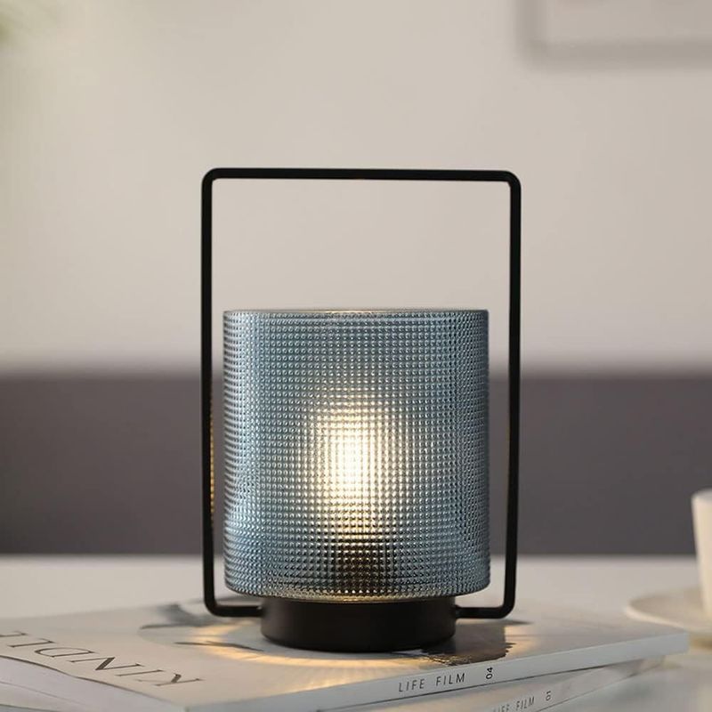 Casa si Gradina - Corpuri si surse de iluminat - Veioze si lampi - Lampi de veghe - Lampa LED , tip felinar, cu temporizator H:20 cm - Infinity.ro