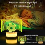 Casa si Gradina - Corpuri si surse de iluminat - Veioze si lampi - Lampi de veghe - Lampa de veghe 3D Fotbal 14 culori, 5 nivele lumina, temporizator, telecomanda - Infinity.ro