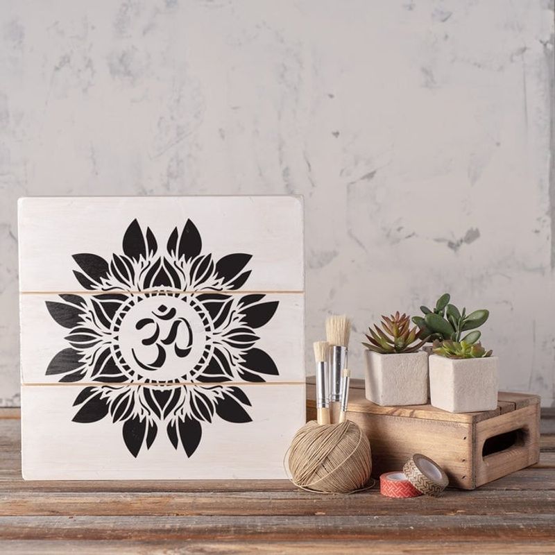 Casa si Gradina - Decoratiuni - DIY - Sabloane decorative pereti - Sablon Perete vopsire, tencuiala 0.7mm Om Flower Mandala Refolosibil, model MXSP7150, 200 x 200 mm - Infinity.ro