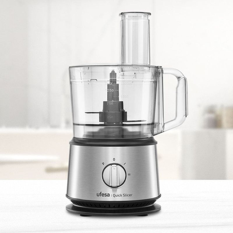 Electronice si Electrocasnice - Electrocasnice bucatarie - Mixere, tocatoare & roboti de bucatarie - Roboti de bucatarie - Robot de Bucatarie UFESA Quick Slicer, 200W, 5 Conuri de Taiere, Inox/Negru - Infinity.ro