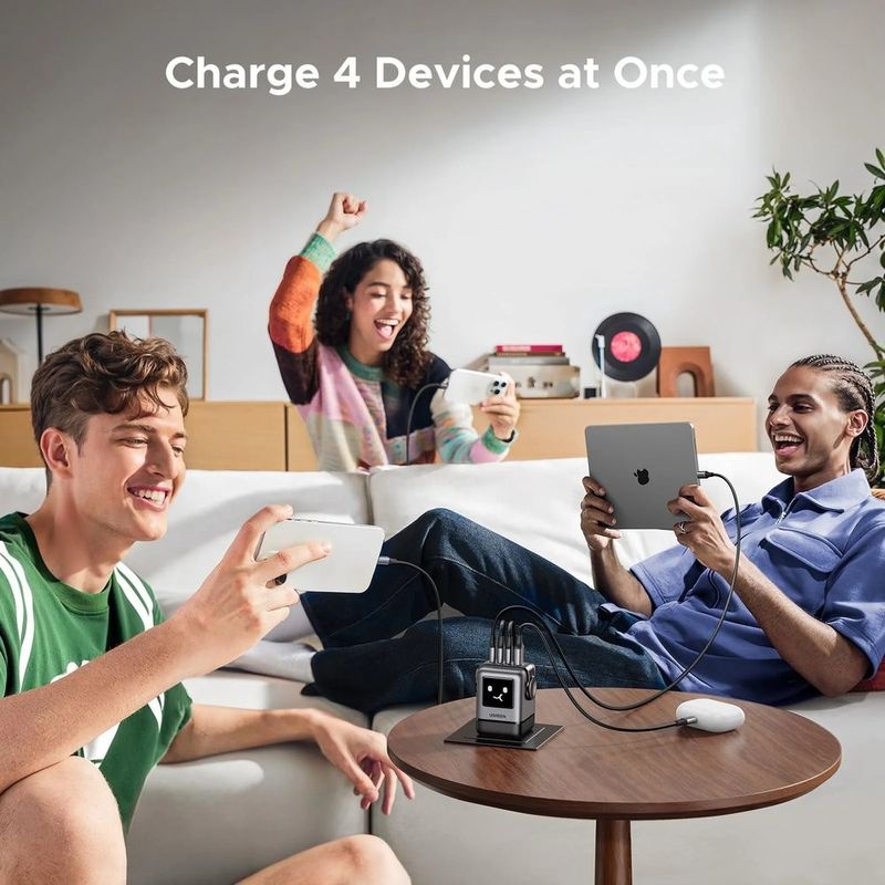 Laptop, Telefoane si Tablete - Telefoane mobile si accesorii - Accesorii Telefoane - Incarcatoare telefoane - Incarcator de retea UGREEN Uno 100W, GaN Fast Charger, 1x USB-A, 3x USB-C, Negru Gri - Infinity.ro