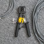 Casa si Gradina - Constructii - Scule de mana si unelte - Clesti si patenti - Cleste sertizare RJ45 RJ12 RJ11 RJ 6P RJ 8P + cutit pentru dezizolare REBEL RB-1007 - Infinity.ro
