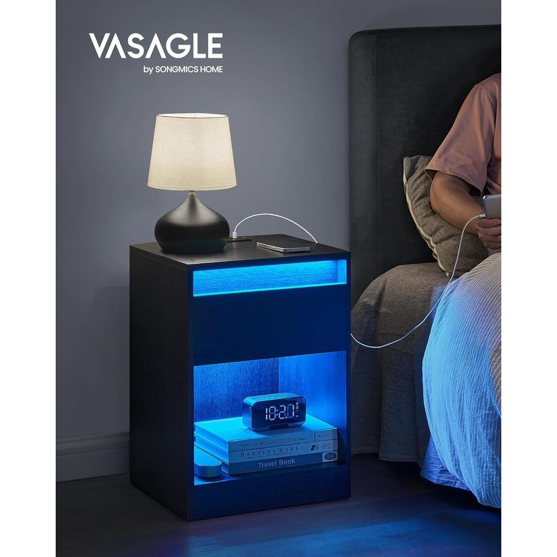 Casa si Gradina - Mobilier - Comode si corpuri - Noptiere - Noptiera cu iluminare LED reglabila, prize si porturi USB, sertar si raft, MDF si PAL, 40x35x55 cm, negru - Infinity.ro