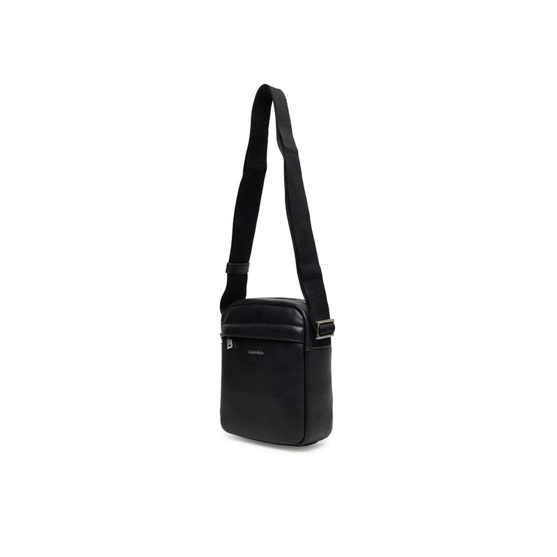 Fashion, accesorii si bijuterii - Barbati - Accesorii barbati - Genti si rucsacuri barbati - Geanta Crossbody Calvin Klein LV04D3160G Negru 25 x 18 x 6 cm - Infinity.ro