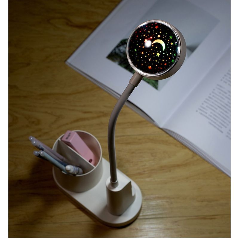 Casa si Gradina - Corpuri si surse de iluminat - Veioze si lampi - Lampi de veghe copii - Lampa de birou pentru copii LED 2000 mAh, portabila si USB reincarcabila, cu suport instrumente birou si cu proiector - Infinity.ro