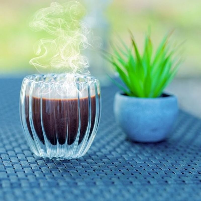 Casa si Gradina - Bucatarie si vesela - Cani si pahare - Cani si cesti - Pahar dublu 250 ml cu striatii, set 1 2 4 6 pahare, din sticla borosilicata termorezistenta, design modern, cana cafea - Infinity.ro