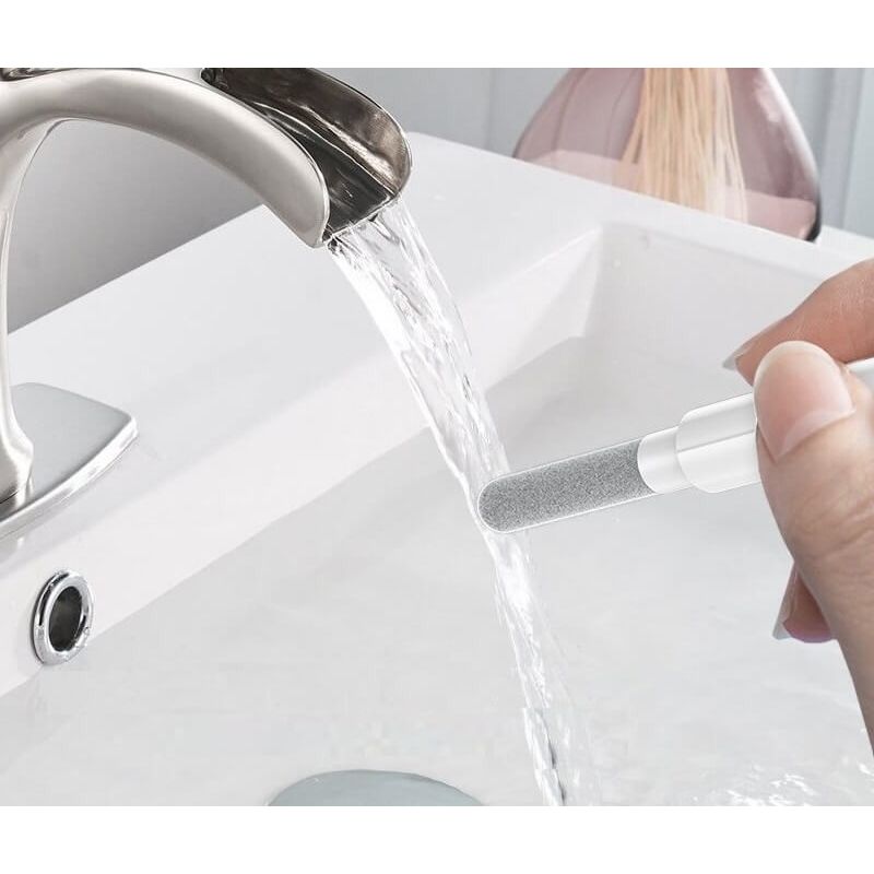 TV, Audio-Video si Foto - Accesorii TV si audio - Produse de intretinere - Kit de curatare 5 in 1 pentru AirPods, Earbuds, casti wireless, smartphone, tastatura, bord masina, Ideas4comfort - Infinity.ro