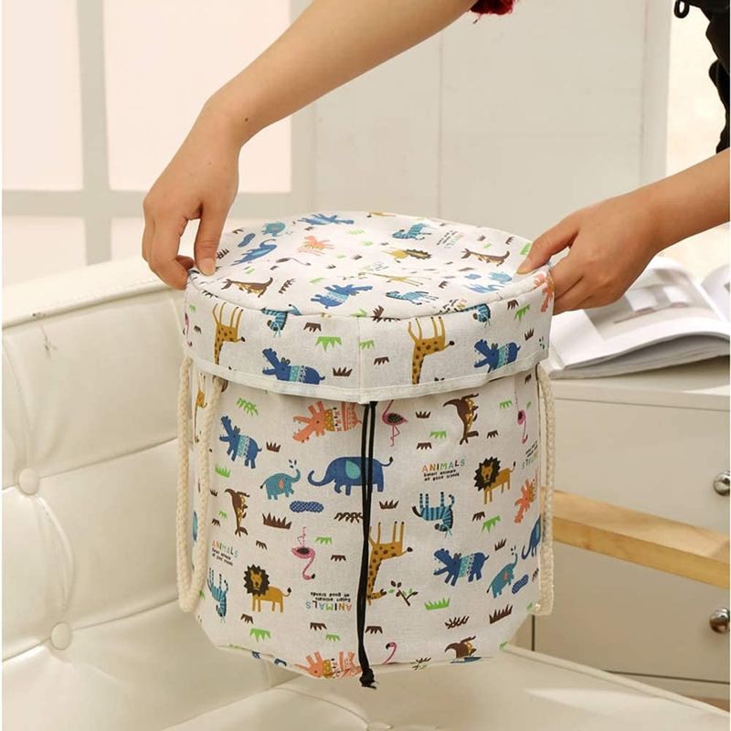 Casa si Gradina - Textile si covoare - Covoare - Covoare copii - Covor de joaca LEGO si cos organizator jucarii transportabil, covoras diametru 150 cm, animalute, alb albastru Alb - Infinity.ro