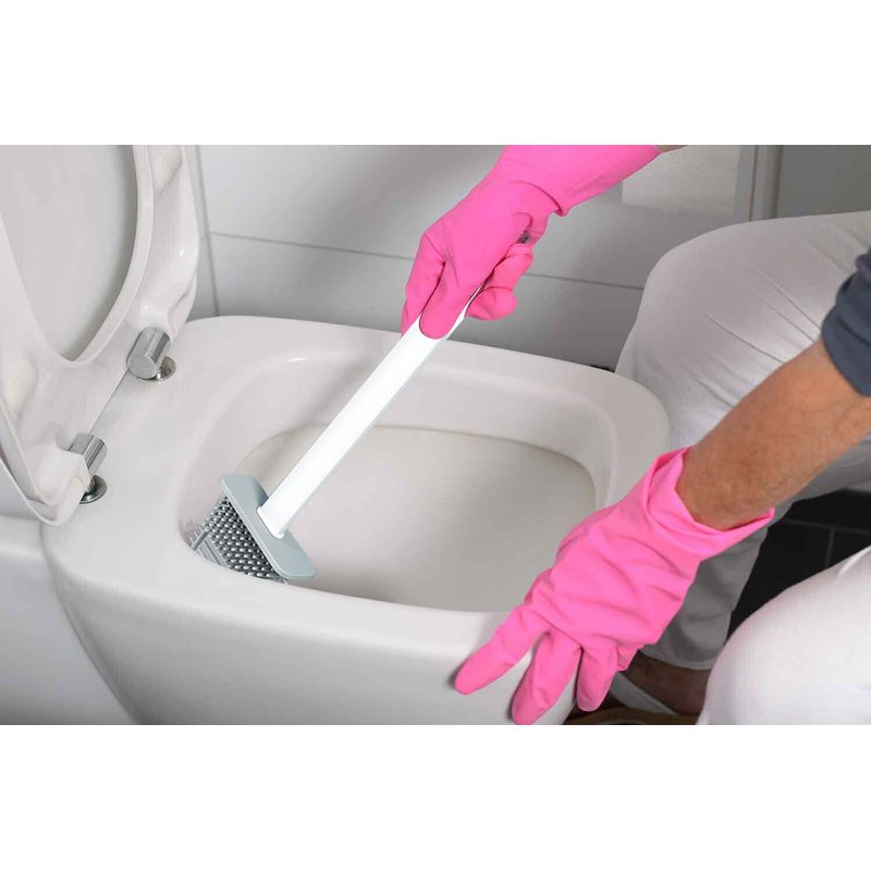 Casa si Gradina - Sanitare - Suporturi si accesorii baie - Accesorii baie - Perie de toaleta cu cap flexibil din silicon, design ergonomic, uscare rapida, montaj pe perete sau podea - Infinity.ro