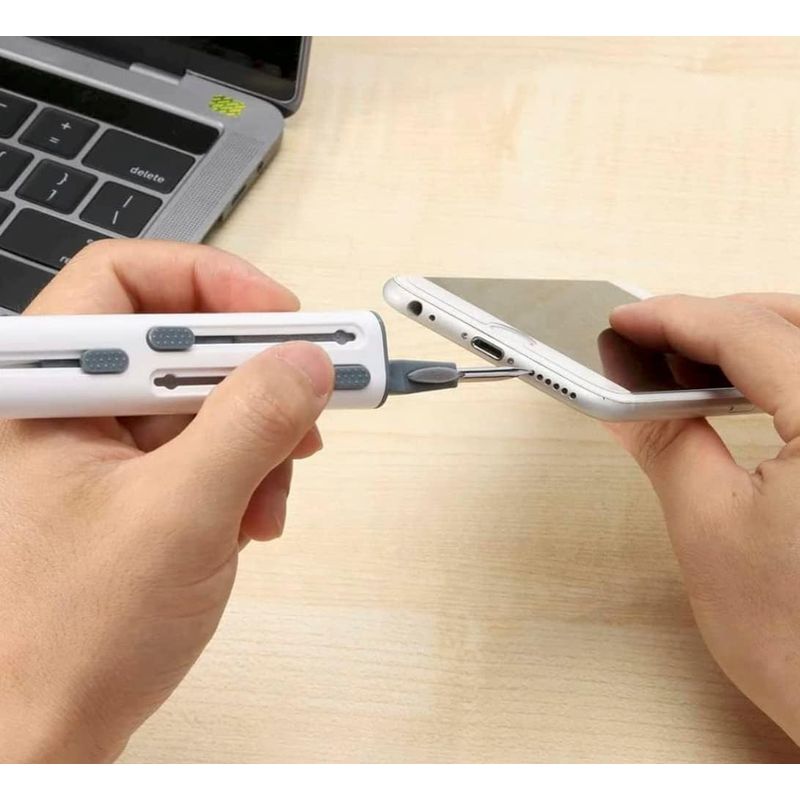 TV, Audio-Video si Foto - Accesorii TV si audio - Produse de intretinere - Kit de curatare 4 in 1 pentru AirPods, Earbuds, casti wireless, smartphone, tastatura, bord masina, Ideas4comfort - Infinity.ro