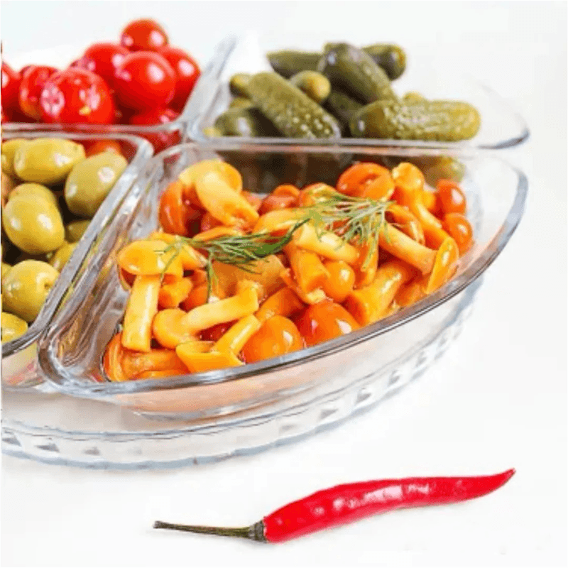 Casa si Gradina - Bucatarie si vesela - Vesela si tacamuri - Vesela pentru servire - Set servire 5 piese MADGENIX Denis, platou cu 4 boluri de sticla 200 ml pentru aperitive, sosuri, gustari si snacks, vesela terasa si evenimente - Infinity.ro