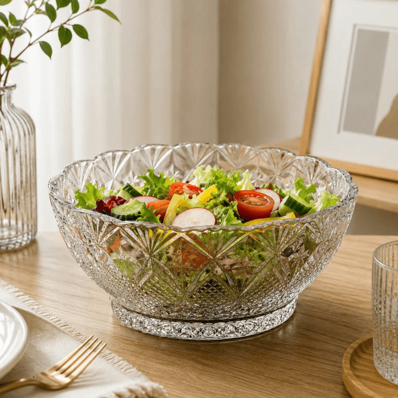 Casa si Gradina - Bucatarie si vesela - Vesela si tacamuri - Farfurii si boluri - Bol din Sticla pentru Salata sau Fructe MADGENIX, Model Cristal Floral, Diametru 23.5 cm, Inaltime 9.5 cm - Infinity.ro