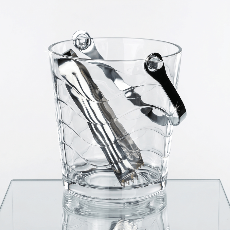 Casa si Gradina - Bucatarie si vesela - Accesorii bar - Frapiere si clesti gheata - Frapiera de Sticla pentru Gheata MADGENIX, 800 ml, Galeata pentru Cuburi de Gheata cu Maner Metalic si Cleste - Infinity.ro