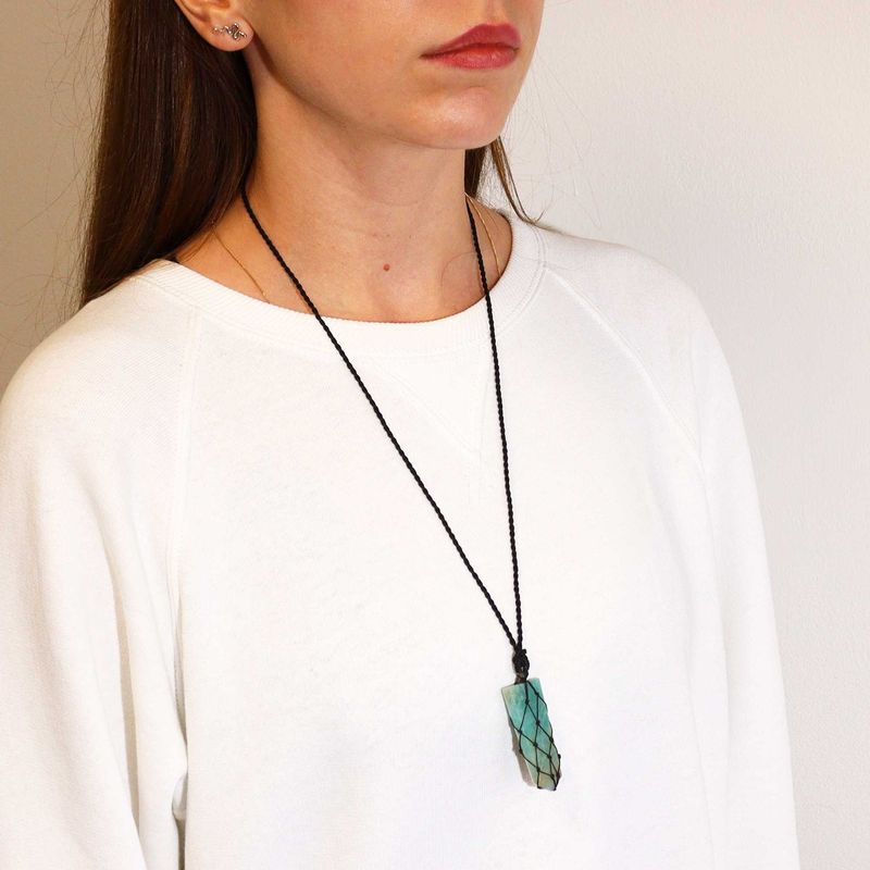 Fashion, accesorii si bijuterii - Femei - Bijuterii femei - Pandantive femei - PANDANTIV VÂRF DIN CRISTAL DE AMAZONIT * - Infinity.ro