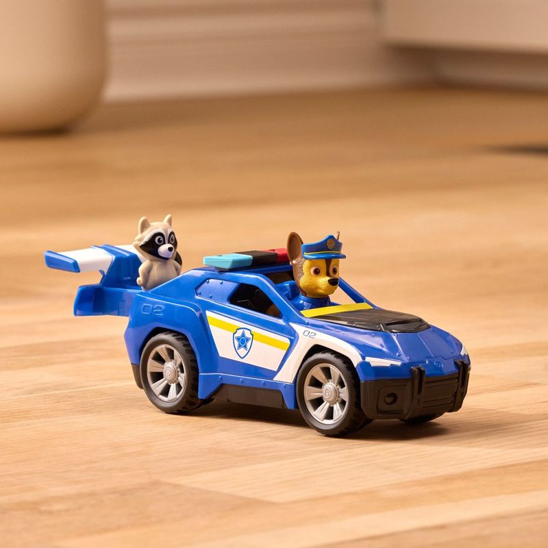 Jucarii, Copii si Bebe - Jucarii si jocuri - Jucarii & jocuri educative - Jucarii interactive - PATRULA CATELUSILOR CAUTA SI SALVEAZA SET FIGURINA CHASE SI VEHICUL MASINA DE POLITIE - Infinity.ro