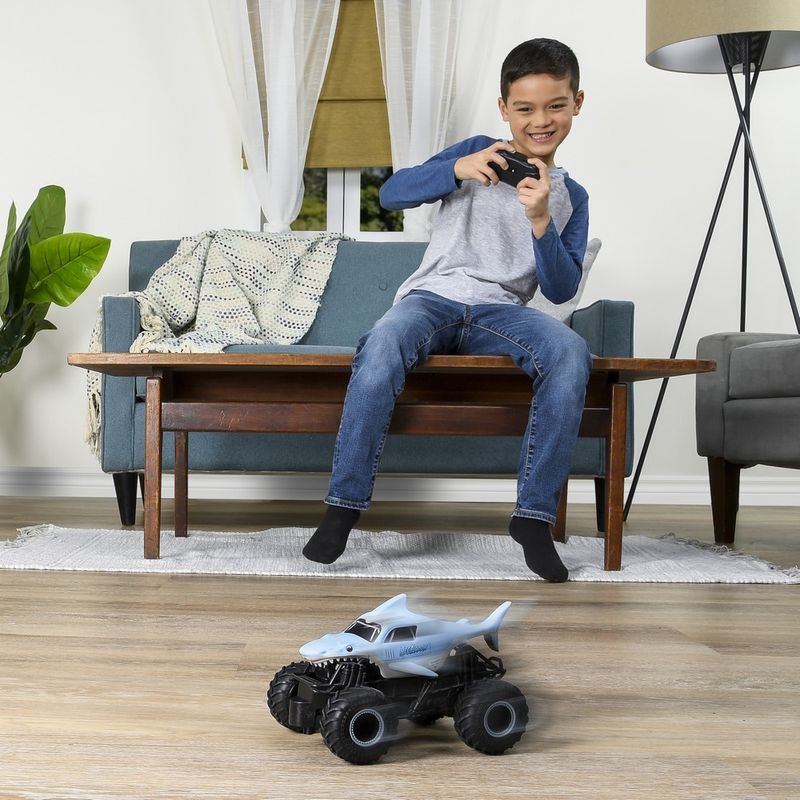 Jucarii, Copii si Bebe - Jucarii si jocuri - Vehicule si jucarii cu telecomanda - Masinute - MONSTER JAM MASINUTA RC MEGALODON 1:24 - Infinity.ro