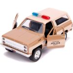 Jucarii, Copii si Bebe - Jucarii si jocuri - Vehicule si jucarii cu telecomanda - Masinute - JADA STRANGER THINGS MASINUTA METALICA HOPPERS CHEVY K5 BLAZER SCARA 1 LA 32 - Infinity.ro