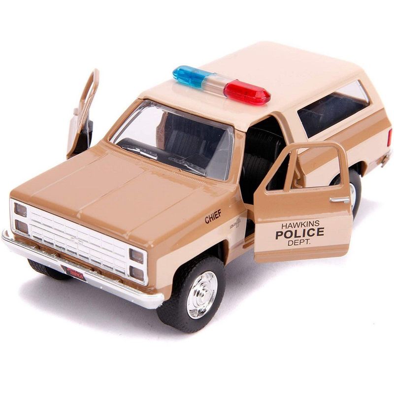 Jucarii, Copii si Bebe - Jucarii si jocuri - Vehicule si jucarii cu telecomanda - Masinute - JADA STRANGER THINGS MASINUTA METALICA HOPPERS CHEVY K5 BLAZER SCARA 1 LA 32 - Infinity.ro