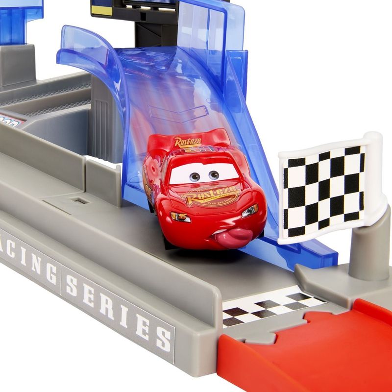 Jucarii, Copii si Bebe - Jucarii si jocuri - Vehicule si jucarii cu telecomanda - Masinute - CARS SET DE JOACA PISTA DE CURSE PISTON CUP CU MASINUTA INCLUSA - Infinity.ro