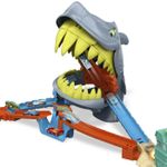 Jucarii, Copii si Bebe - Jucarii si jocuri - Vehicule si jucarii cu telecomanda - Masinute - HOT WHEELS CITY PISTA DE CURSE PLAJA RECHINULUI CHOMP CU MASINUTA INCLUSA - Infinity.ro