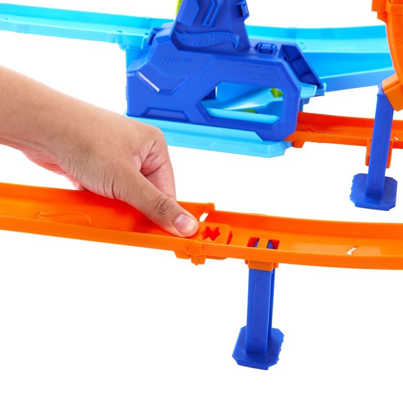 Jucarii, Copii si Bebe - Jucarii si jocuri - Vehicule si jucarii cu telecomanda - Masinute - HOT WHEELS STUNT TRACKS PISTA CICLON DE LANSAREA RAPIDA CU MASINUTA INCLUSA - Infinity.ro