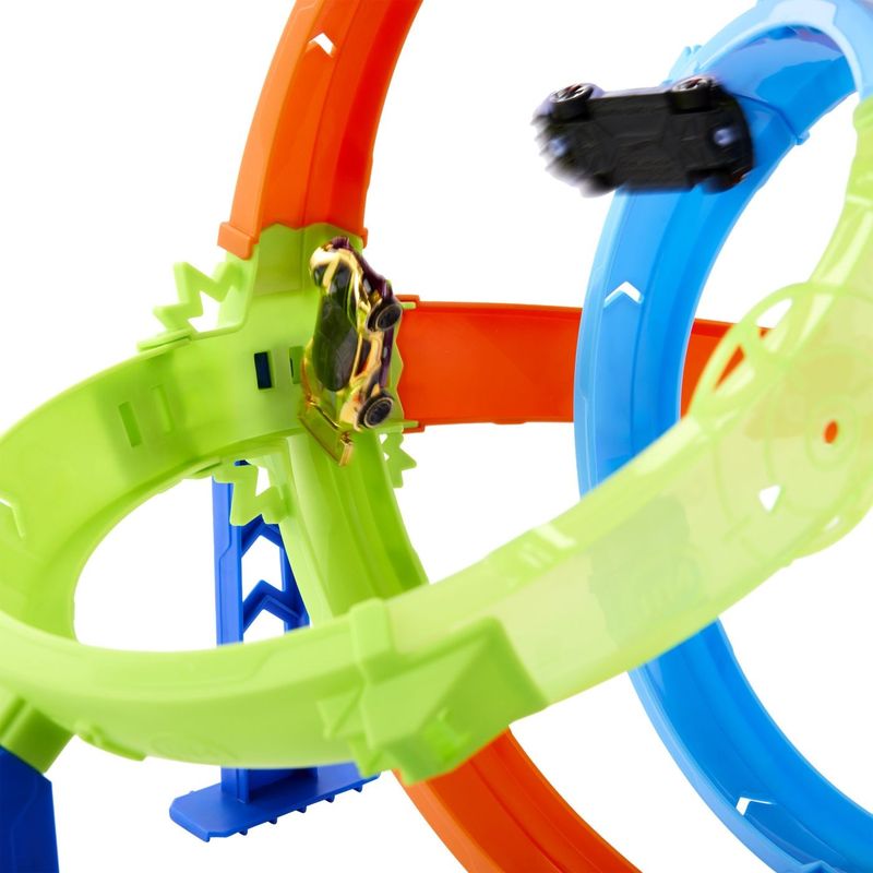 Jucarii, Copii si Bebe - Jucarii si jocuri - Vehicule si jucarii cu telecomanda - Masinute - HOT WHEELS STUNT TRACKS PISTA CICLON DE LANSAREA RAPIDA CU MASINUTA INCLUSA - Infinity.ro