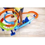 Jucarii, Copii si Bebe - Jucarii si jocuri - Vehicule si jucarii cu telecomanda - Masinute - HOT WHEELS STUNT TRACKS PISTA CICLON DE LANSAREA RAPIDA CU MASINUTA INCLUSA - Infinity.ro
