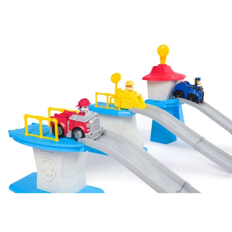 Jucarii, Copii si Bebe - Jucarii si jocuri - Vehicule si jucarii cu telecomanda - Masinute - PATRULA CATELUSILOR SET DE JOACA TURN MINI DELUXE CU FIGURINE SI MASINUTE - Infinity.ro