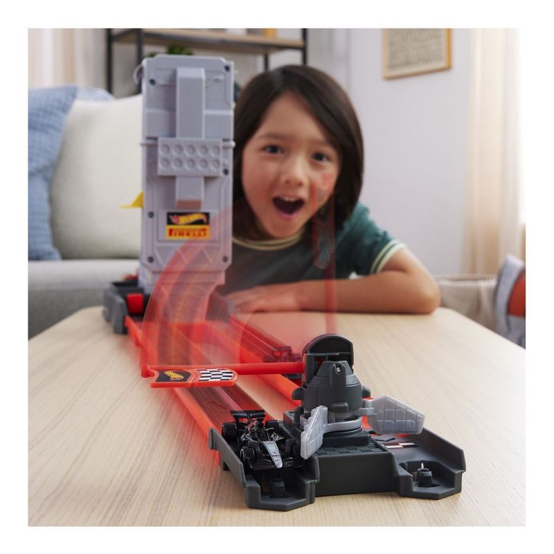 Jucarii, Copii si Bebe - Jucarii si jocuri - Vehicule si jucarii cu telecomanda - Masinute - HOT WHEELS RACING CIRCUIT DE CURSE GRID START FORMULA 1 CU 2 MASINUTE INCLUSE - Infinity.ro