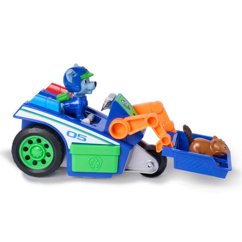 Jucarii, Copii si Bebe - Jucarii si jocuri - Figurine - PATRULA CATELUSILOR CAUTA SI SALVEAZA SET FIGURINA ROCKY SI VEHICUL DE RECICLARE - Infinity.ro