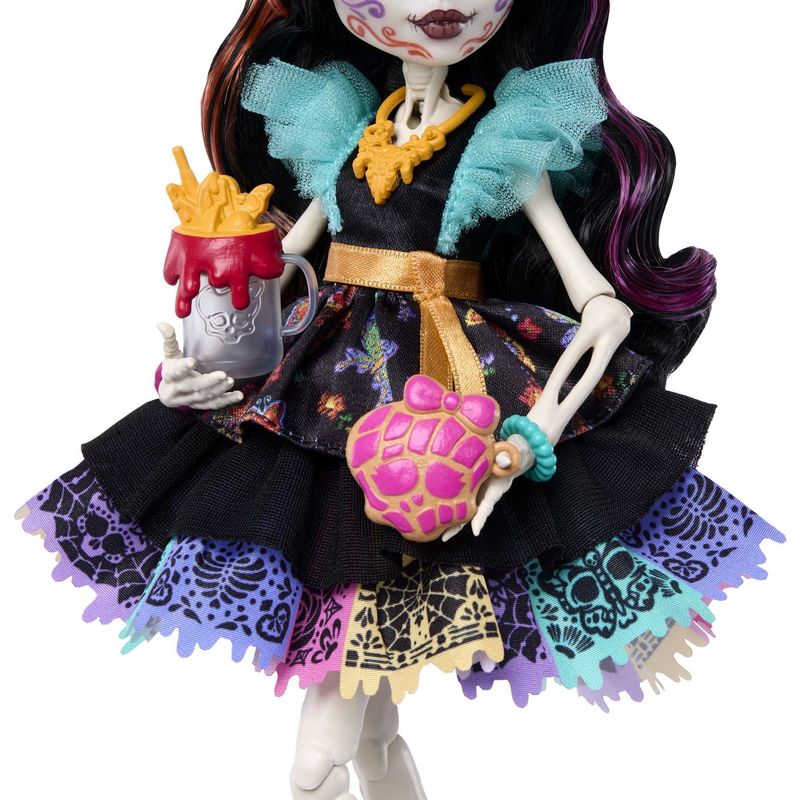 Jucarii, Copii si Bebe - Jucarii si jocuri - Papusi si accesorii - Papusi - MONSTER HIGH PAPUSA SKELITA CALAVERAS CU ACCESORII - Infinity.ro