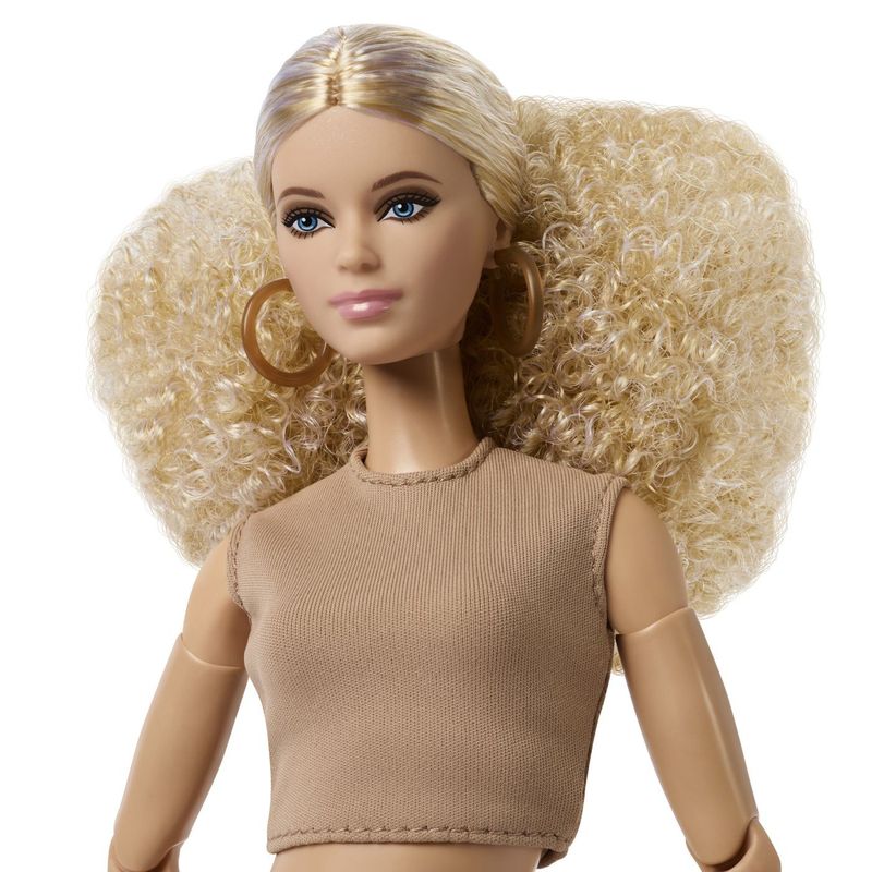 Jucarii, Copii si Bebe - Jucarii si jocuri - Papusi si accesorii - Papusi - BARBIE SIGNATURE PAPUSA BARBIE BASIC MODEL 07 BLONDA - Infinity.ro