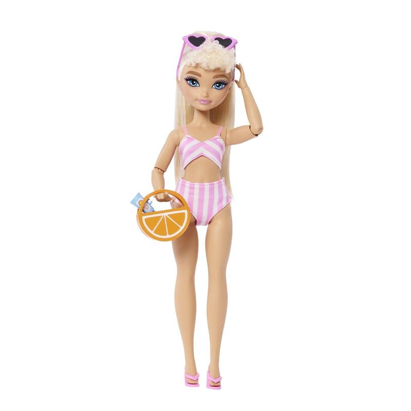 Jucarii, Copii si Bebe - Jucarii si jocuri - Papusi si accesorii - Papusi - BARBIE DREAM BESTIES PAPUSA BARBIE MALIBU LA PLAJA CU ACCESORII - Infinity.ro
